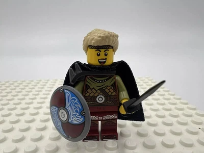 LEGO Minifigura Guerrero Vikingo - Capa y Armadura Retiradas - Raro - Envío Gratis Foto 1 de 2