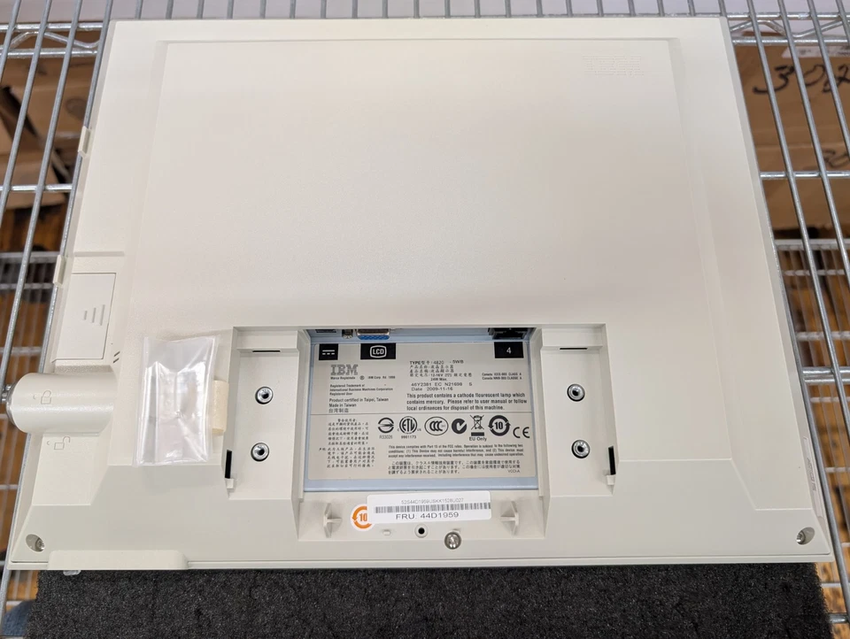 New, IBM, 4820-5WB, 15 inch Touchscreen POS Monitor only (44D1959) - Image 1 of 4