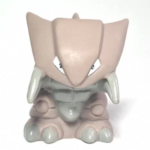 Kabutops Finger Puppet Pokémon Kids PVC Mini Figure Nintendo Bandai 1998 - Picture 1 of 4