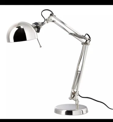 NUEVA LÁMPARA DE ESCRITORIO DE TRABAJO IKEA FORSA color niquelada FORSÅ 80146763. Caja dañada. Foto 1 de 4