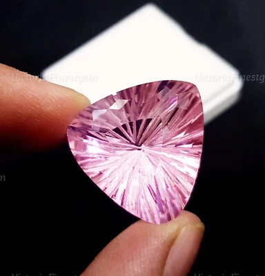 40 Ct Pink Quartz Trillion Carving Cut Glass Filled Loose Gemstone - Image 1 of 4