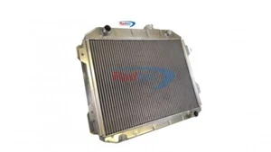 Radiador de aluminio Radtec Ford Granada 3,0 L V6 Essex - Imagen 1 de 4
