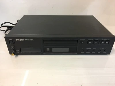 TASCAM CD-200iL Professional CD Player & Dual iPod/iPhone Dock - Image 1 of 4