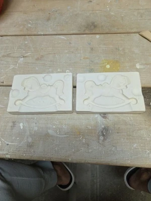 Molde de adorno de caballo mecedor Alberta #65 Foto 1 de 4