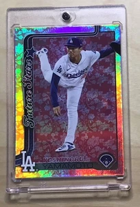 🔥2025 Topps Serie 1 - Future Stars Yoshinobu Yamamoto SP #231 Flores /50 - Imagen 1 de 2