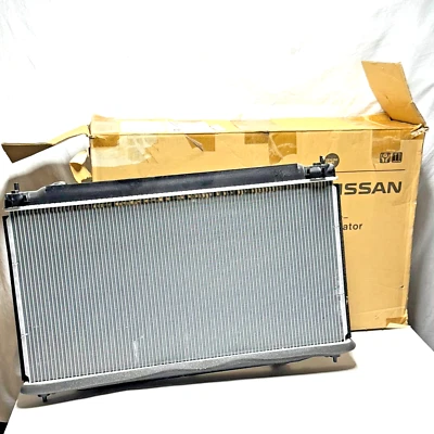 Conjunto de radiador Infinity Q50 Q60 2016-2020 OEM 21460-4HK0A Foto 1 de 4