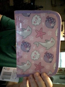 FUNDA PVC BEBÉ TIBURÓN LÁPIZ CUMPLEAÑOS NAVIDAD ESCUELA GRATIS REINO UNIDO - Imagen 1 de 2