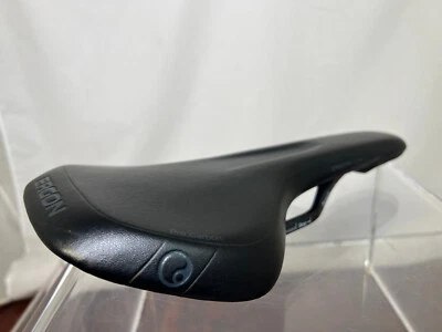 Ergon SMR3-M Carbon Rail Saddle Ultra Thin V-Flex Construction Carbon Composite - Image 1 of 4