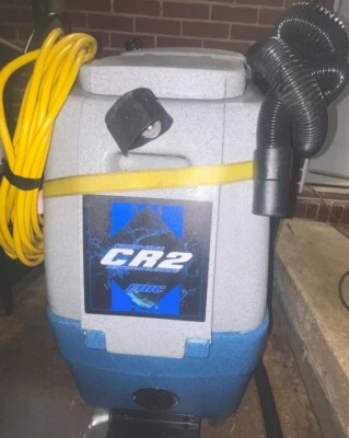 edic Touch 17 Gallon Bathroom Cleaner With Carpet Extractor Attachment. - Image 1 of 4