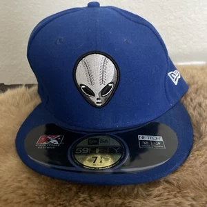 Las Vegas 51's Alien Logo New Era Baseball Fitted Cap Hat Size 7 3/8 - Picture 1 of 3
