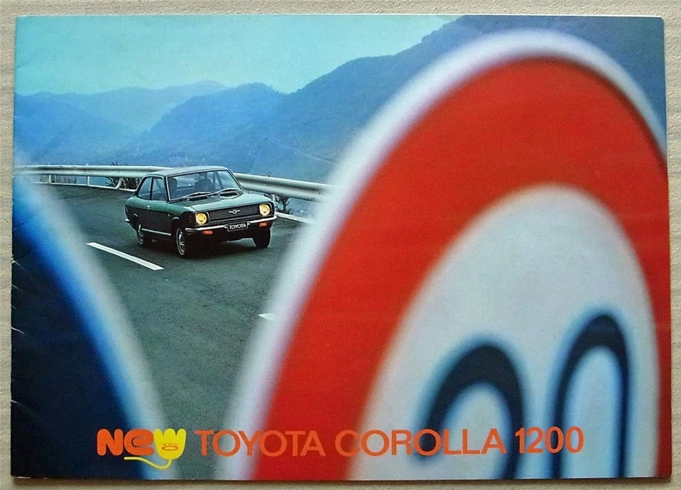 TOYOTA COROLLA 1200 Car Range Sales Brochure c1971-72 #77604 SEDAN Coupe SL - Image 1 of 4