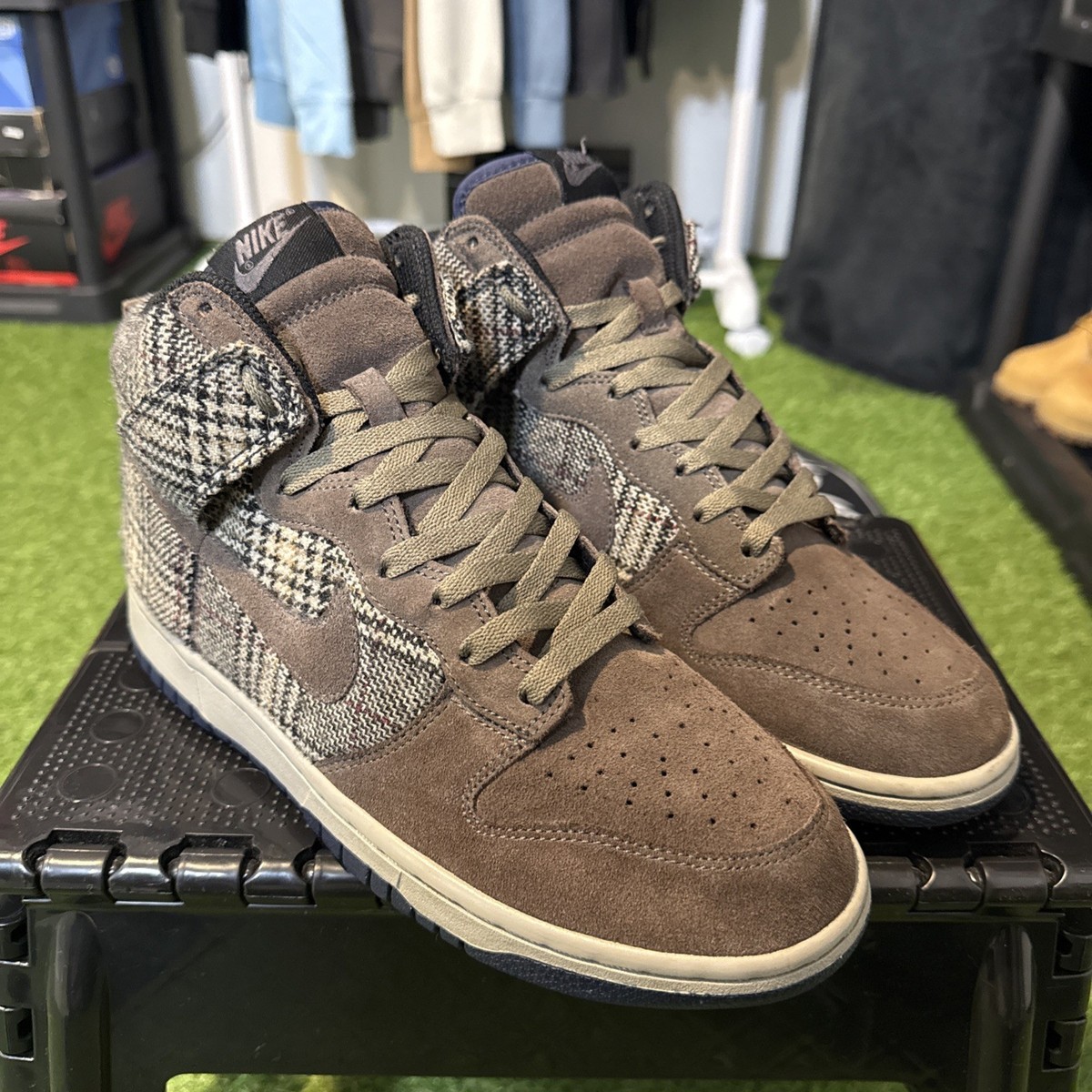 Nike Dunk Premium High Tweed Pack for Sale - Authenticity Nike Dunk Premium High Tweed Pack for Sale - Authenticity