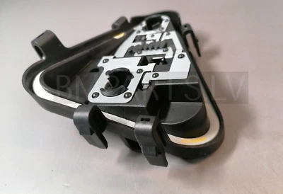 NEW GENUINE BMW 3 SERIES F31 REAR SIDE PANEL LIGHT BULB SOCKET RIGHT 7313048 - Image 1 of 4