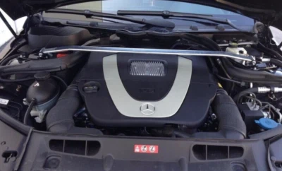 Soporte de barra de torre de puntal superior delantero MEGAN Race para Benz W204 C250 C300 C350 08-14 Foto 1 de 2