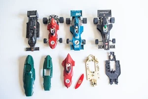 Job Lot of Vintage Scalextric & Airfix/MRRC 1:32 Slot Car Body Shells - Afbeelding 1 van 8