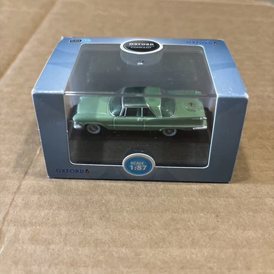 1959 Imperial Crown Coupe Highland Green/Ballad Green OXDFORD 1:87 Pre-owned - Image 1 of 4