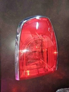 2013-2017 Buick Enclave Left Driver Tail Light Assembly Quarter Panel Mounted - Picture 1 of 1