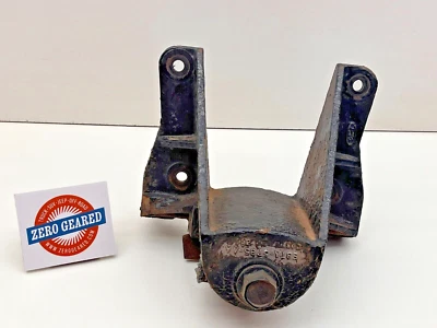 Soporte y grillete de suspensión de resorte de hoja delantera trasera Ford F450 88-97 E8TA-5785-AA Foto 1 de 4