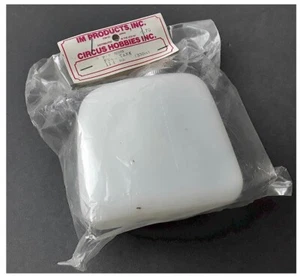 Vintage RC Airplane Circus Hobbies 60109 11.5oz (330cc) Fuel Tank Old Stock NIB - Picture 1 of 2