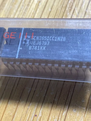 TWO (2) Signetics SCN2651CC1N28 ,  Programmable Communication controller, PDIP28 - Image 1 of 2