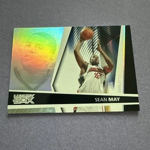 2006 Topps Luxury Box Tier Reserved #137 Sean May 051/430 - Picture 1 of 10