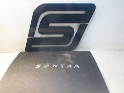 Nissan Sentra 2.5 SE 2003 OEM maletero escotilla emblema logotipo calcomanía símbolo Foto 1 de 4