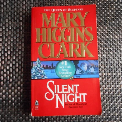 Silent Night by Mary Higgins Clark (1996, Paperback) - Image 1 of 4