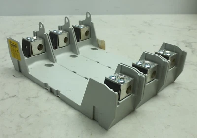 Bussman HM60100-3CR Fuse Block 3 Poles 61 to 100 Amp 600V AC *DAMAGED SEE PICS* - Image 1 of 4