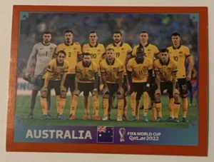 Australia 2022 Panini FIFA World Cup Sticker Red Parallel #AUS1 TEAM SHOT - NEW - Picture 1 of 1