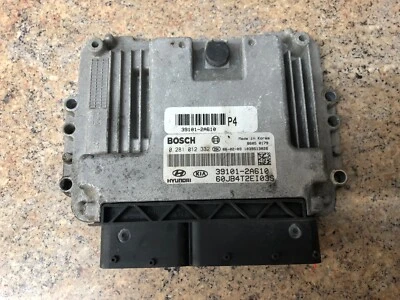 Motor diésel Kia Rio 1,5 litros ECU 39101-2A610 0281012332 391012A610 Foto 1 de 2