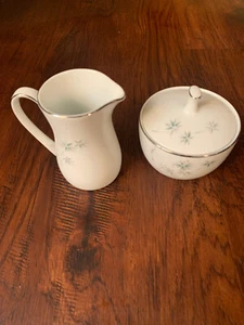Noritake Midori Crema e Zuccheriera con Coperchio - Foto 1 di 5