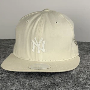 Vintage New York Yankees Fitted Hat - Size 6 5/8 (Made in USA) MLB Baseball - Picture 1 of 10