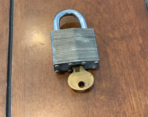 Vintage FORTRESS L.3T1 1/2" Padlock Lock - Picture 1 of 6