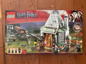LEGO Harry Potter 4738 Hagrid's Hut 442 pcs New in Box NIB Factory Sealed