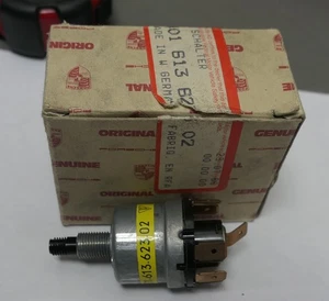 NOS 1969 Only Porsche 911 Emergency Hazard Flasher Switch  Part # 901 613 623 02 - Bild 1 von 7