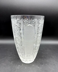 Ancien vase en cristal de Bohême taillé main verre épais étoile complexe aubes - Photo 1/12