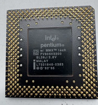 Intel pentium w/ mmx fv80503200 sl26j/2.8v - Image 1 of 2