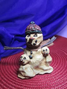EM 2005 Primitive Rustic Snowman Family Carrot Noses, Wire Arms Figurine - Picture 1 of 11