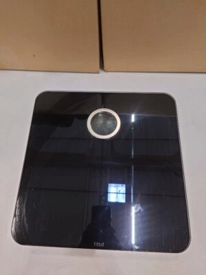 Fitbit Aria FB202 Intelligente Waage - Gebraucht, Ohne Batterie, Gebrauchsspuren - Bild 1 von 4