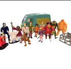 Grand lot de figurines Scooby Doo Mystery Machine monstres
