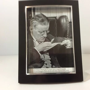 Lupa clásica con estampado enmarcado James Joyce autor irlandés Finnegans Wake - Imagen 1 de 12
