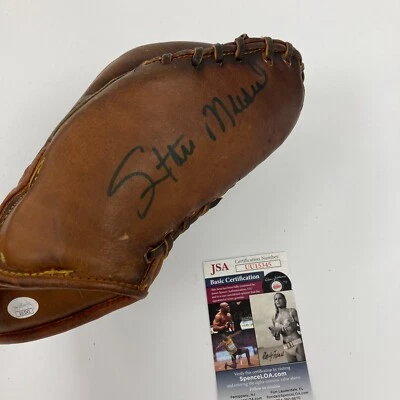 Stan Musial Signed 1940's Reach Baseball Glove JSA COA - Image 1 of 4