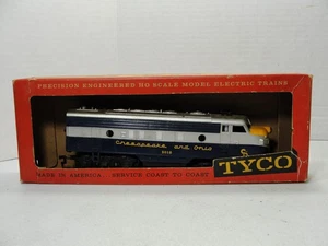 HO Tyco Chesapeake & Ohio F7 nicht angetriebene "Dummy" Lokomotive C&O #8015 / T225E - Bild 1 von 6