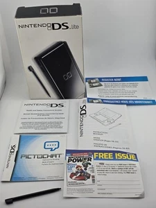 Nintendo DS Lite nur Verpackung mit Anleitungen und Stylus Ersatzbox ohne Konsole - Bild 1 von 8