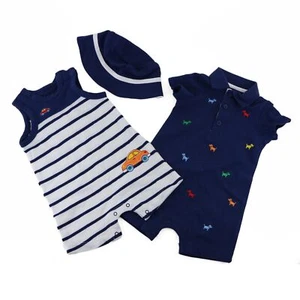 Little Me Jungen 3-teiliges Strampler- und Mütze-Set, Größe 9 Monate, marineblau bunt - Bild 1 von 7