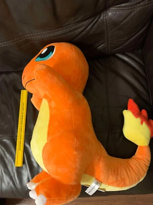 Peluche Pokemon Center Charmander Poké - 20 pulgadas Foto 1 de 4