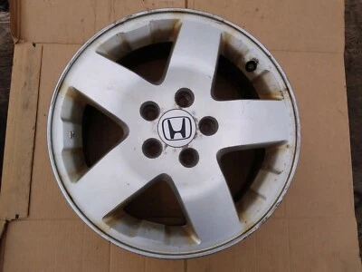 2003-2006 Honda Element 16" 5 Spoke Aluminum Wheel Rim - Image 1 of 3