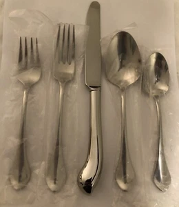 * NEW - ONEIDA - CAPELLO - USA   Stainless Flatware Silverware - CHOOSE CHOICE - Picture 1 of 5