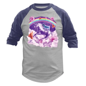 Carlino arcobaleno cavalcare un unicorno animale domestico divertente scherzo umorismo manica 3/4 raglan - Foto 1 di 10