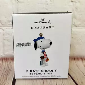 Hallmark 2019 Mini Peanuts Pirate Snoopy Halloween Ornament - Picture 1 of 2